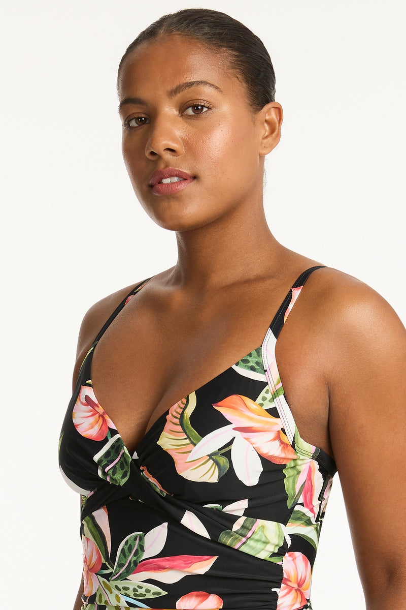 Sundown-Twist-Front-DD-E-Cup-Tankini-Swimwear-Singlet-Top_Sea-Level-Swim-Australia_6_c517562a-a603-4dd6-8061-f355612382a1