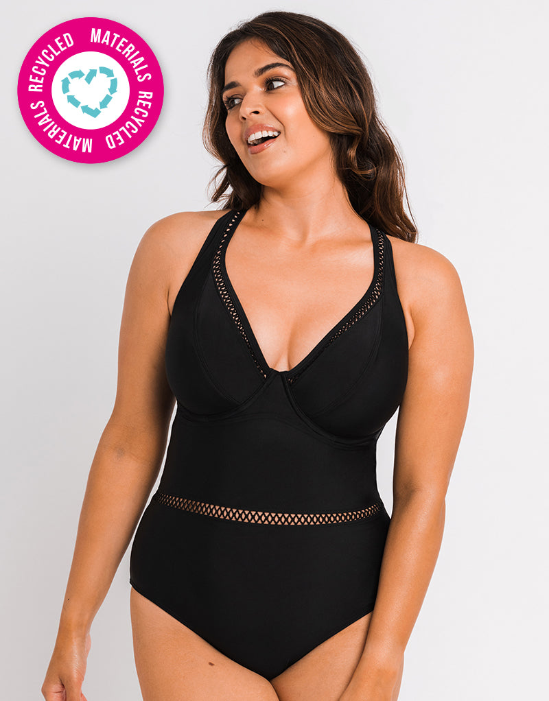 0004_fc-black-swimsuit-f_800x.progressive