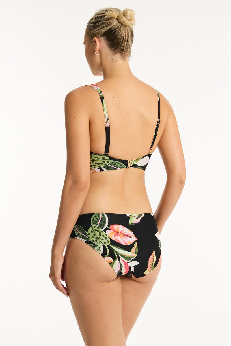 Sundown-Cross-Front-Multifit-Bust-Bra_Mid-Bikini-Pant_Sea-Level-Swim-Australia_4